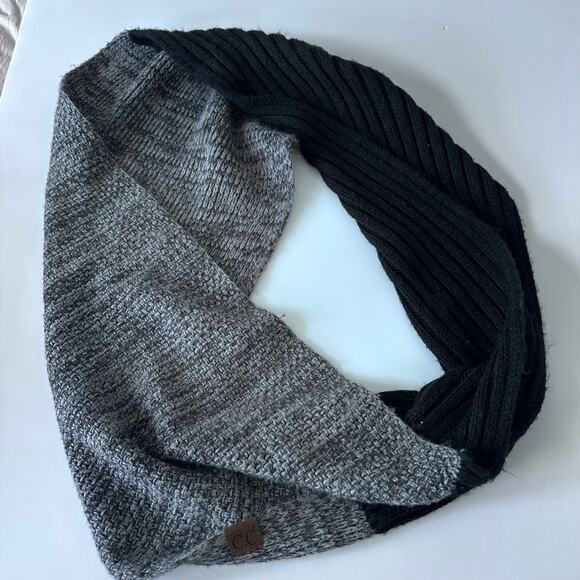 C.C.  Knitted Two Tone Scarf - Picture 4 of 9
